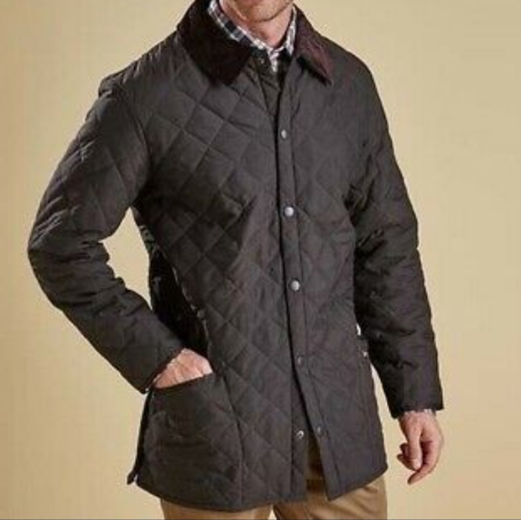 Barbour Mens New Eskdale Black Quilted Jacket Size Large Barbour Mens New Eskdale Black Quilted Jacket Size Large